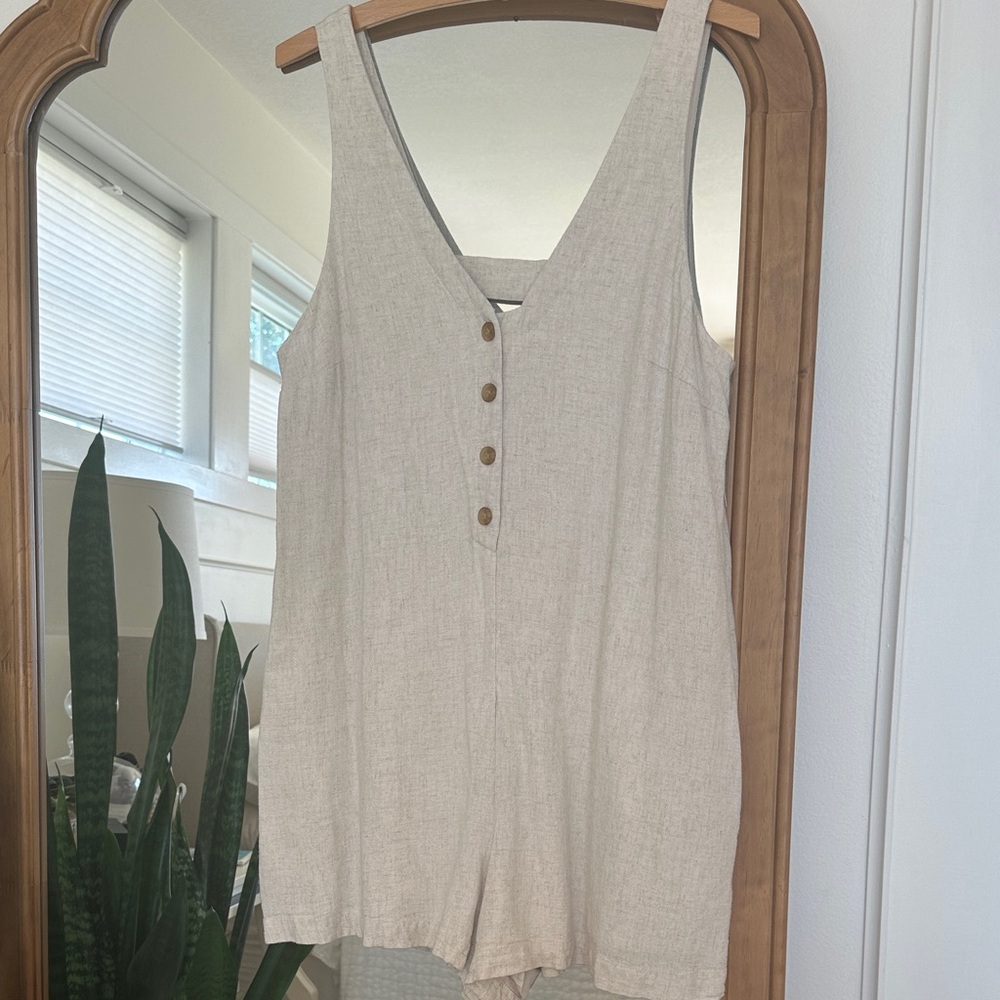 American Eagle romper